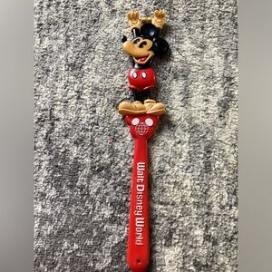 Vintage Walt Disney World back scratcher Mickey Mouse